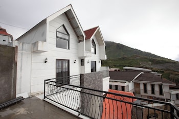 lovia villa dieng