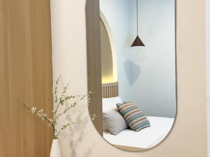 abundant eco hostel