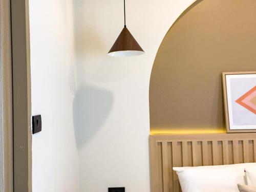 abundant eco hostel