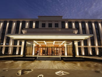 movenpick tashkent old city