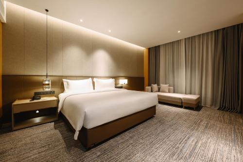 movenpick tashkent old city