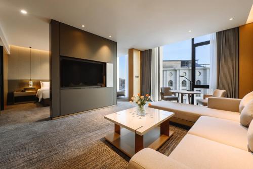 movenpick tashkent old city