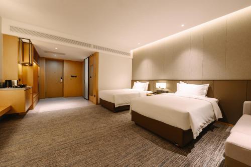 movenpick tashkent old city