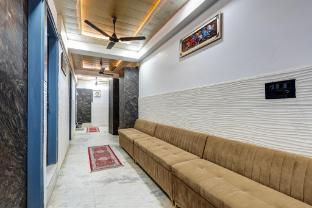 mauryan express hotel dabri janakpuri