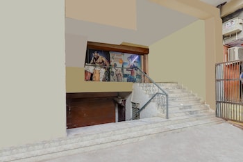 mauryan express hotel dabri janakpuri