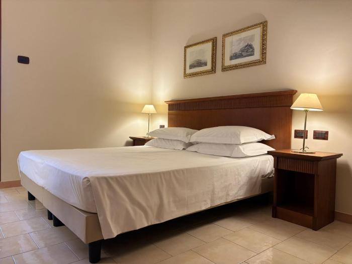 naples park hotel