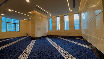 al awtad united 4 hotel al rawda
