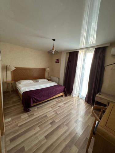 Amber Boutique Hotel,,3 star