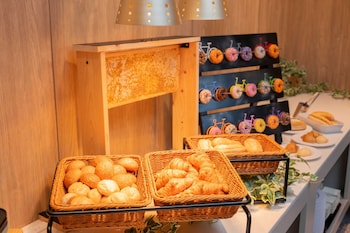 setouchi cyclestays hiroshima ujina