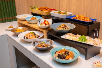 setouchi cyclestays hiroshima ujina