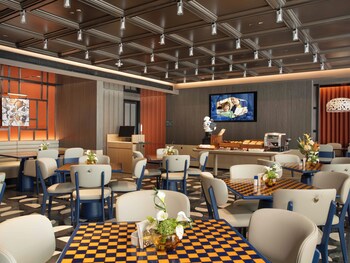 hampton by hilton sijiqing qianjiang new town