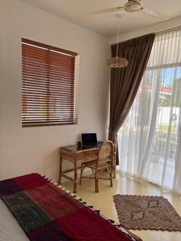 Interlanka Coast Living,,4 star