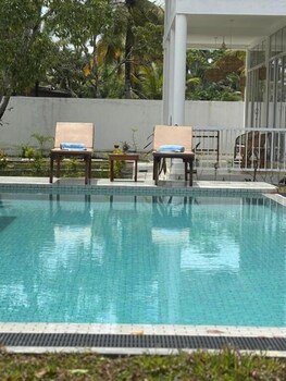 Interlanka Coast Living,,4 star
