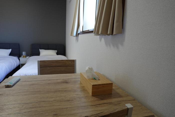hook house stay