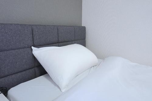 hook house stay