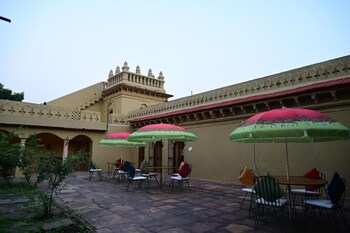maharajpur heritage