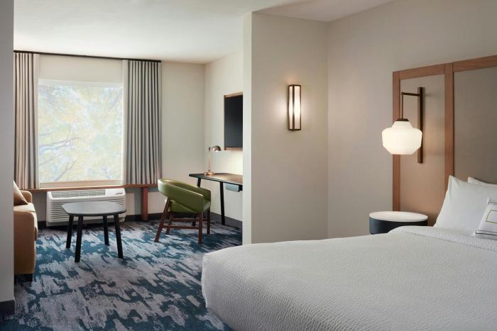 fairfield by marriott inn and suites mattoon