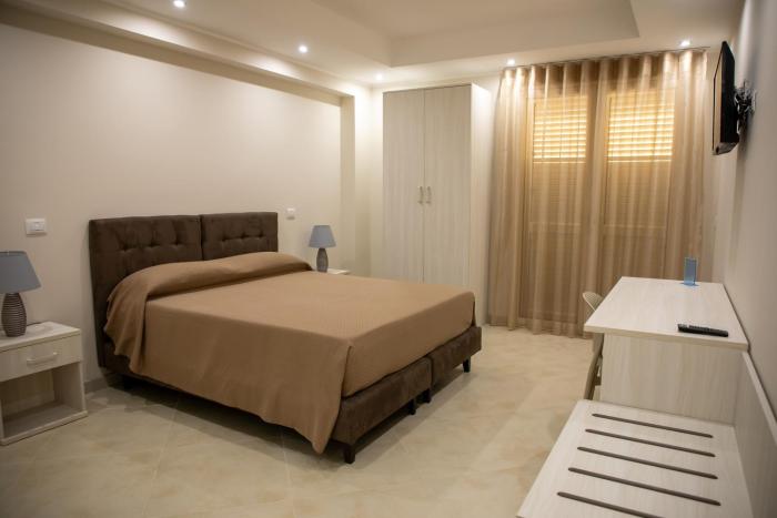 global hotel