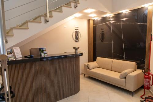 global hotel