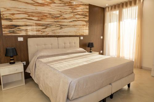 global hotel