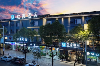 Lijiang Maison Hotel,,2 star