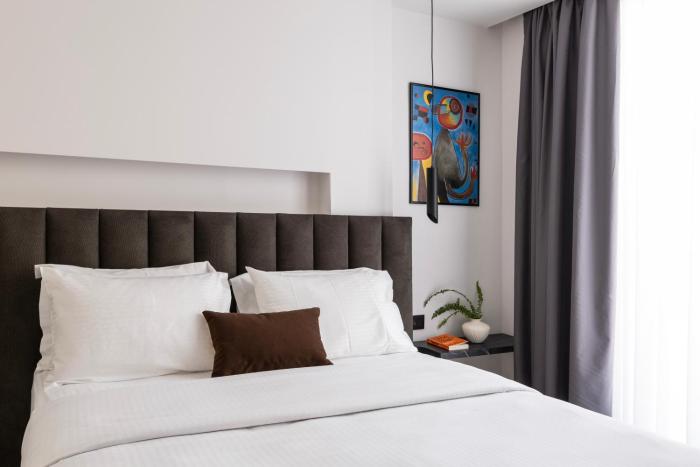 domios suites athens