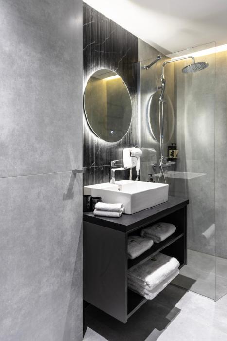 domios suites athens