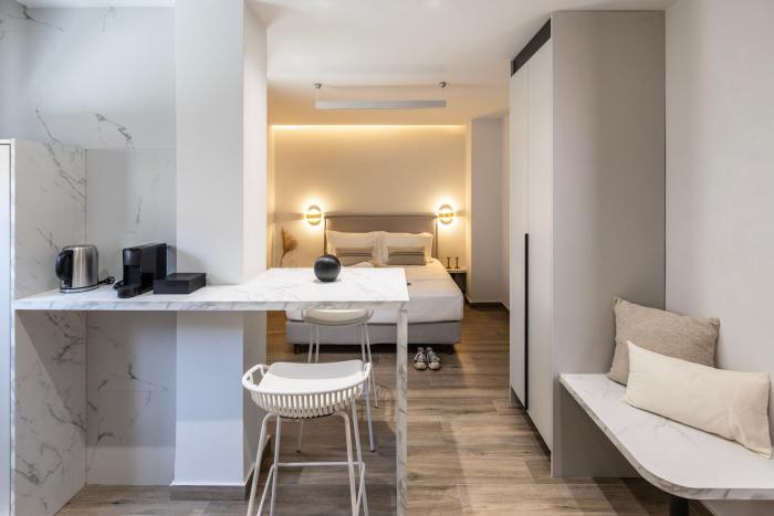 domios suites athens