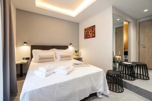 domios suites athens