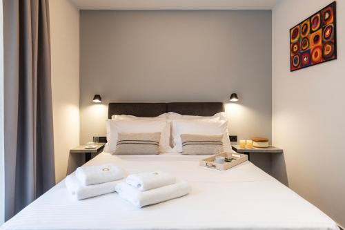 domios suites athens