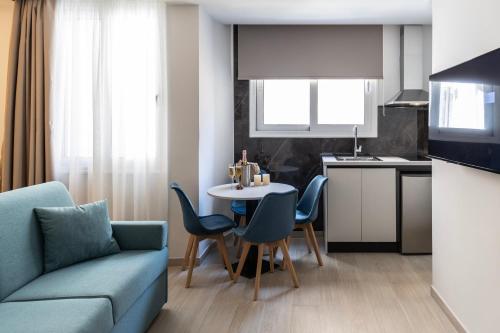 domios suites athens