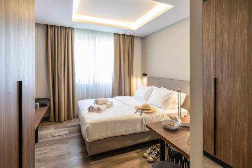 domios suites athens
