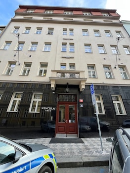 wenceslas hotel and apartments