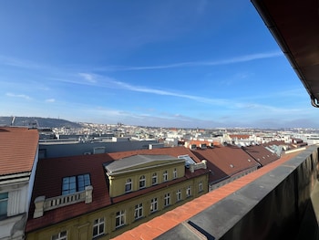 wenceslas hotel and apartments