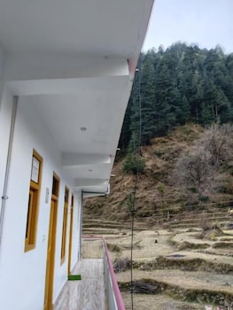 Barot Palace,,2 star