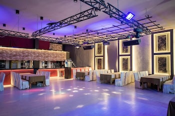 avenue park hotel
