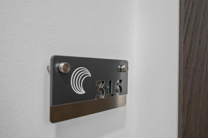 enjoy suites and apartments