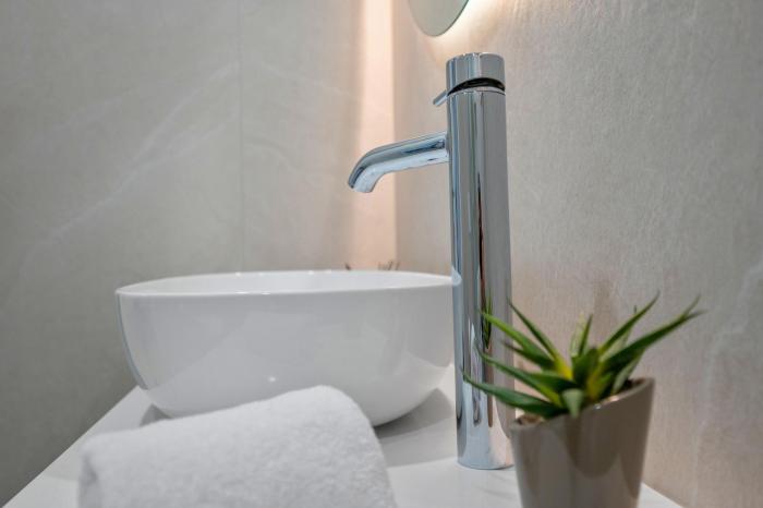 enjoy suites and apartments
