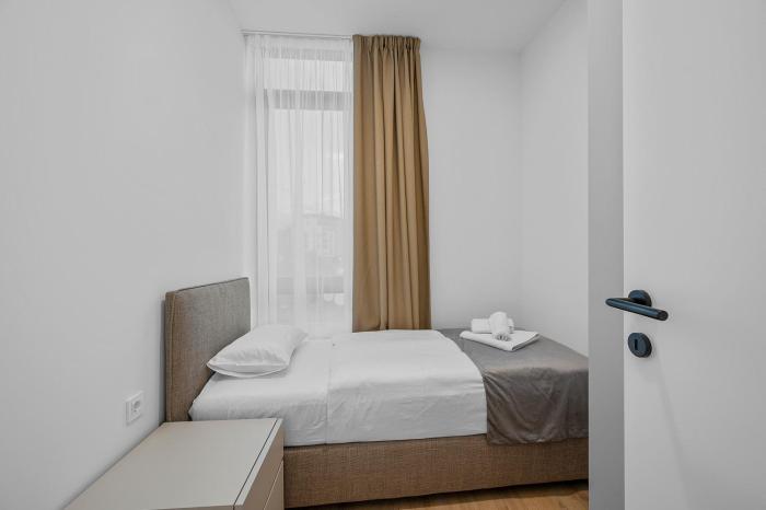 enjoy suites and apartments