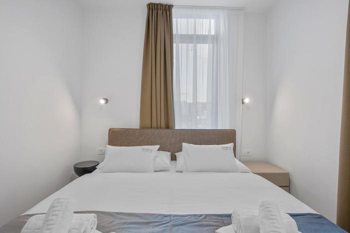 enjoy suites and apartments