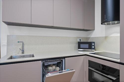 enjoy suites and apartments