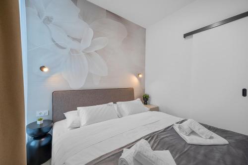 enjoy suites and apartments