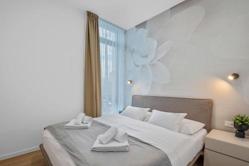 enjoy suites and apartments