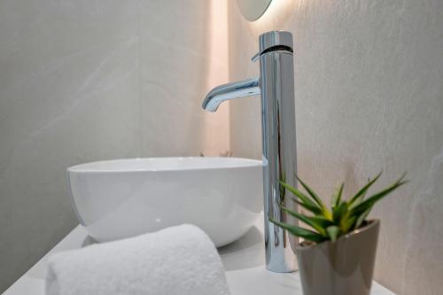 enjoy suites and apartments