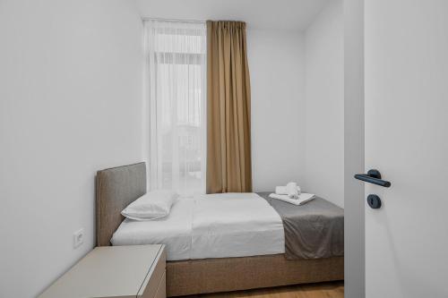 enjoy suites and apartments