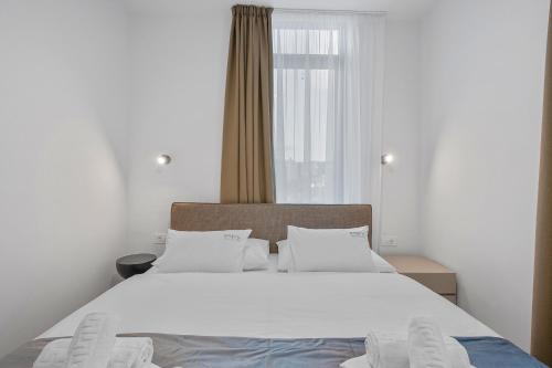 enjoy suites and apartments