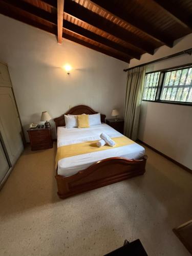 hotel balcones de malibu
