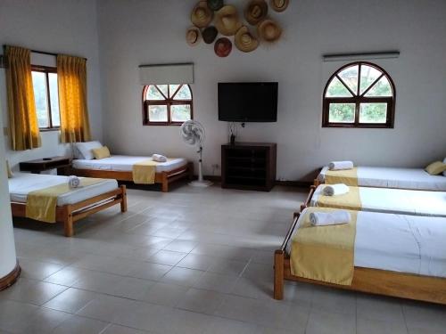 hotel balcones de malibu