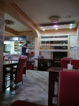 Oasis Guest House Voi,,3 star