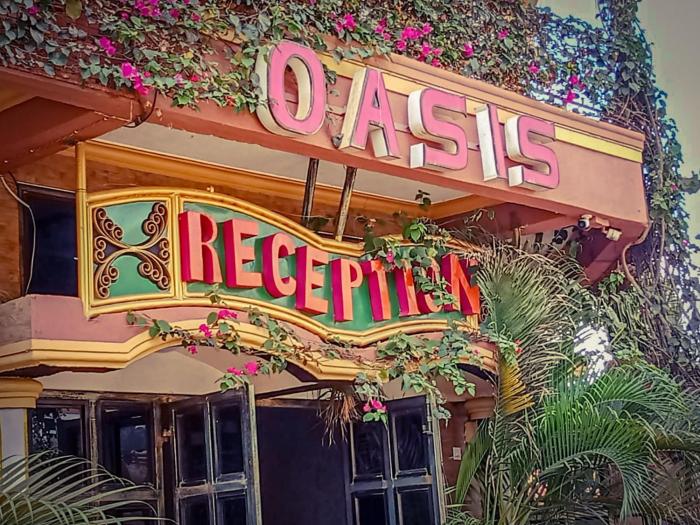 oasis guest house voi
